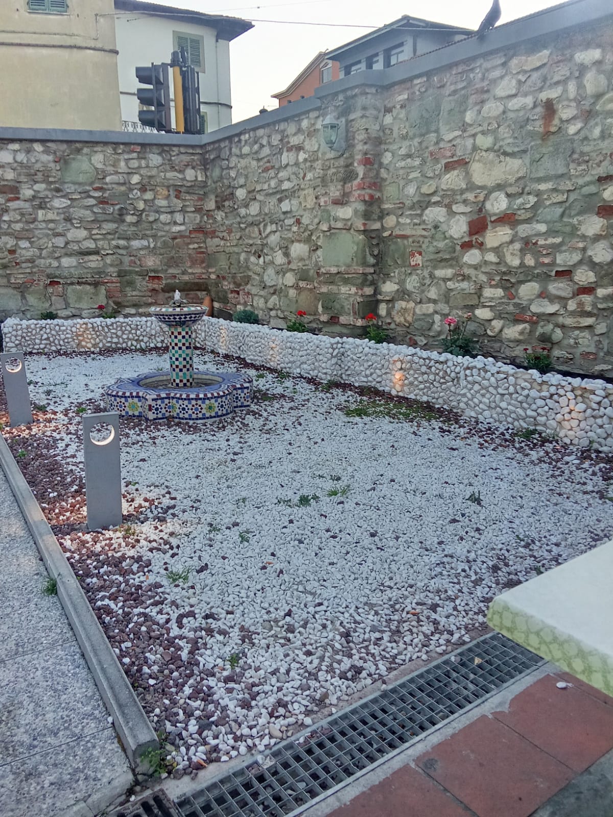 Giardino con fontana